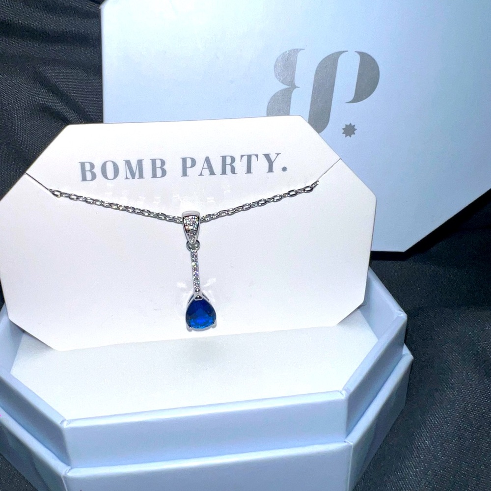 Bomb Party ✨Sparkling occasion - sapphire necklace